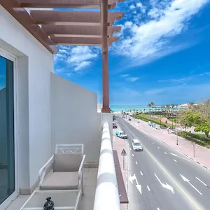 Walk Boutique Jumeirah Hotel Dubaj
